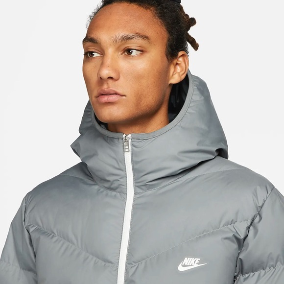 NWT Nike Sportswear Storm-FIT Windrunner Men’s PRIMALOFT - Smoke grey/Light bone - Picture 5 of 16